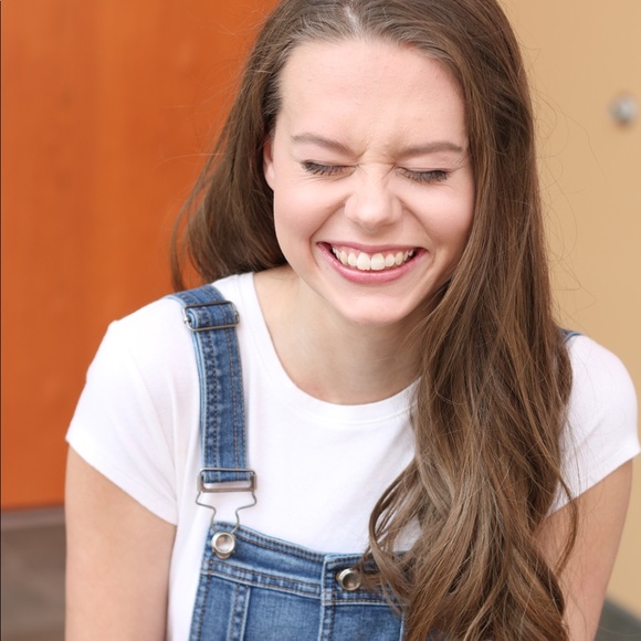 Meet your Posher, Josslyn - Picture 1 of 8